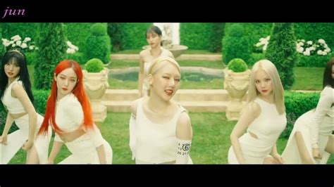 GFRIEND (여자친구) 'Apple' Official M/V (Choreography ver.).